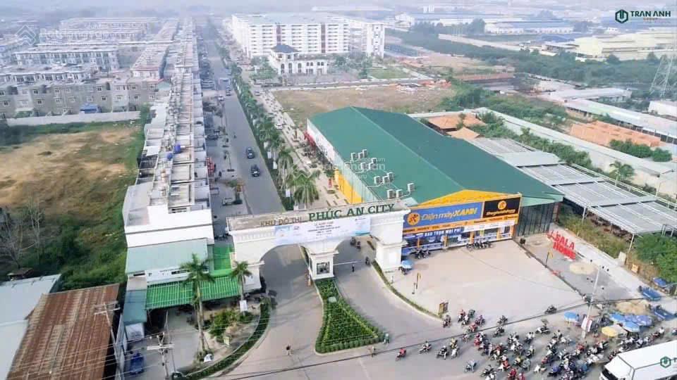 Chính chủ bán gấp căn biệt thự 90m2, shr (1 trệt 2 lầu)giá 2,4tỷ gần cầu lớn hóc môn và vành đai 3