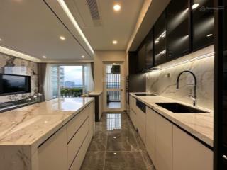 Bán gấp căn hộ chung cư 13 tỷ 5 , 185m2 tại phú mỹ hưng, tân phong, quận 7,  0911 740 ***
