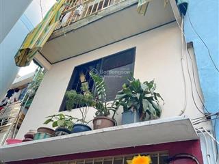 Bán nhà hẻm xe hơi, ngang 4m, 3 tầng, 2pn, quận 10 chỉ 2.45 tỷ còn tl.