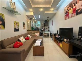 Bán nhà hẻm 5m trải nhựa, 4 tầng, nguyễn đình chiểu, quận 3, 3.5m x 11m chỉ 8.4 tỷ