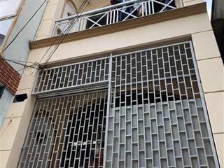 Bán nhà cách mạng tháng 8, 3.5m x 13m, 2 tầng, p12, quận 10, giá chỉ 4.2 tỷ thương lượng.