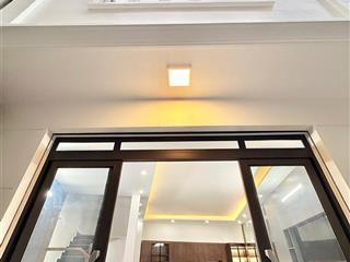 Nhà xây mới đinh đông 4 tầng ngang 5m nở hậu  pháp lý đầy đủ  giá 3 tỷ 560