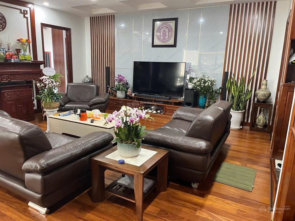 Bán căn hộ góc 3pn tại tòa n01t2 ngoại giao đoàn cửa bắc, ban công đông nam 0343 691 ***