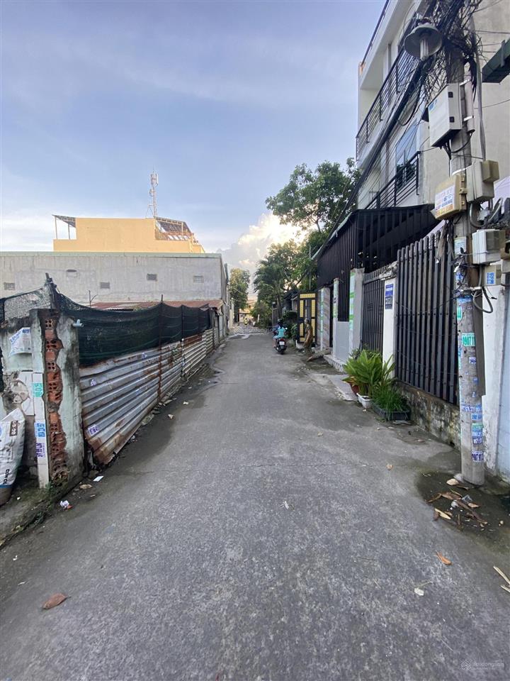 Bán đất phường linh xuân, thủ đức, hcm. dt 395m2, 200m2 tc mặt tiền 18m, giá 14 tỷ