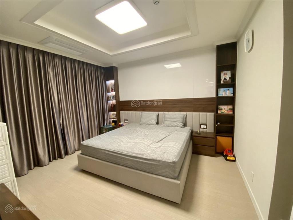 Cho thuê căn hộ 100.9m2 2pn full 30tr/th tòa 903 starlake.  0339 937 ***