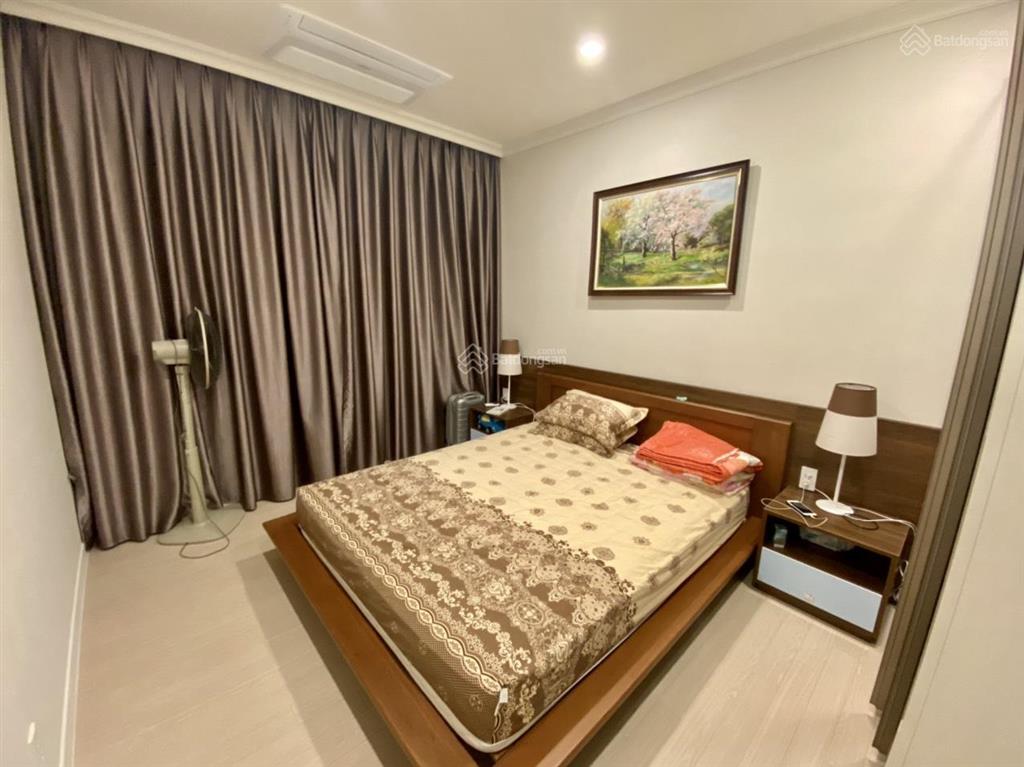 Cho thuê căn hộ 100.9m2 2pn full 30tr/th tòa 903 starlake.  0339 937 ***