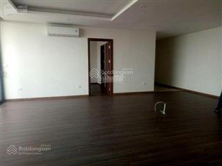 Bán căn hộ chung cư học viện quốc phòng 136m2, 3pn, giá 8.8 tỷ.  0339 937 ***