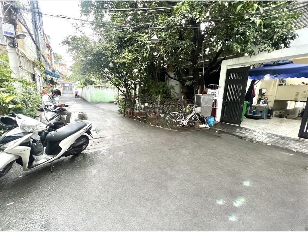 Chính chủ cần bán! ô tô 7 chỗ quay đầu  4 tầng  4x15m  phan văn trị chỉ 6.8x tỷ