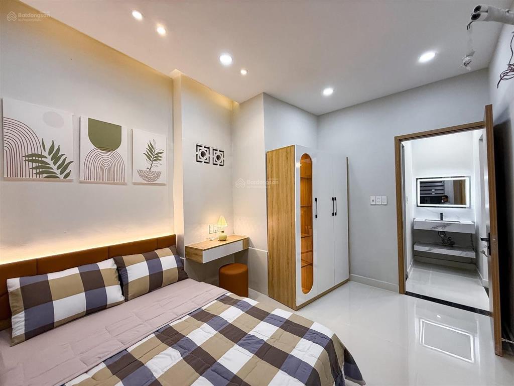 Cực rẻ! bán nhà đẹp chu văn an 50m² 4 tầng 5pn hẻm xe hơi sát mt  full nội thất