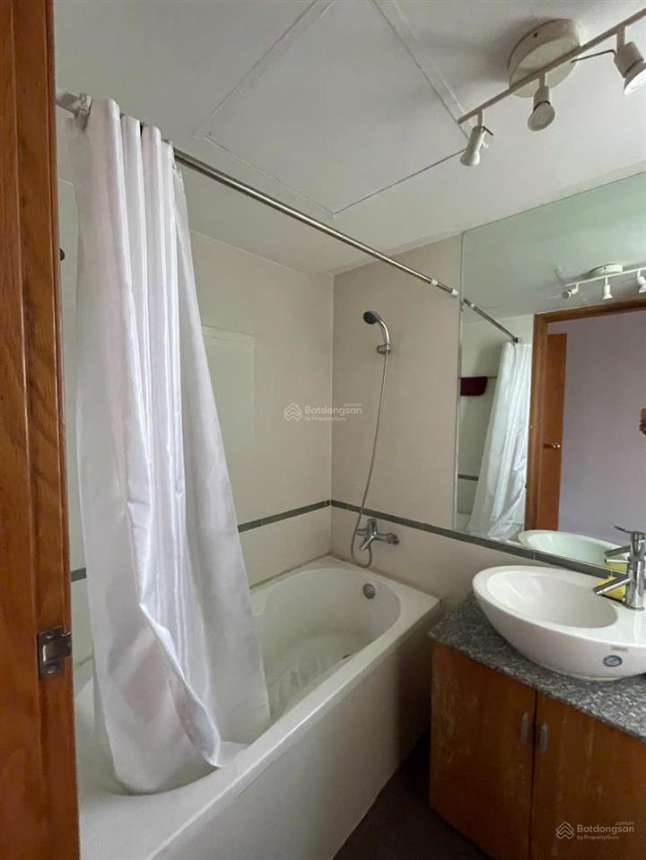 Cho thuê căn hộ the canary homez 2pn+2wc+ 1 phòng làm việc giá 10tr/ tháng