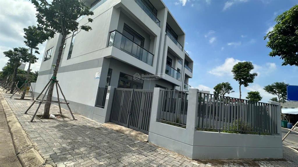 Bán nhà phố liền kề đông tăng long giá ưu đãi 10 tỷ, 115m2 ở quận 9, tp.hcm
