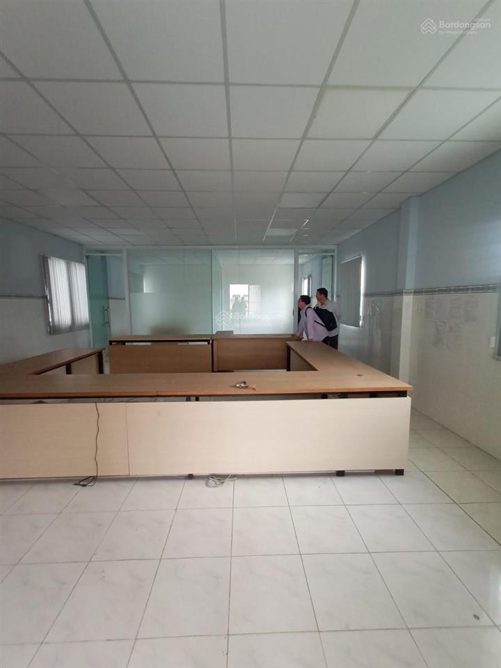 Bán nhà vip 450m2 mặt tiền phan văn hớn, q12, có dòng tiền 50tr/tháng, vị trí cực đẹp