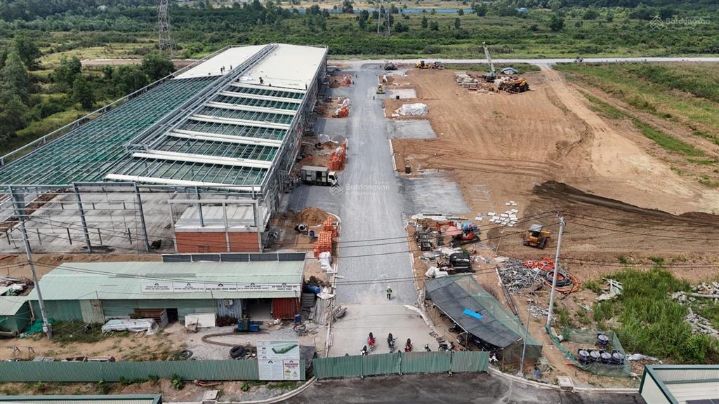 Cho thuê kho xưởng cao cấp (1000m2) trong kcn lê minh xuân 3, bình chánh