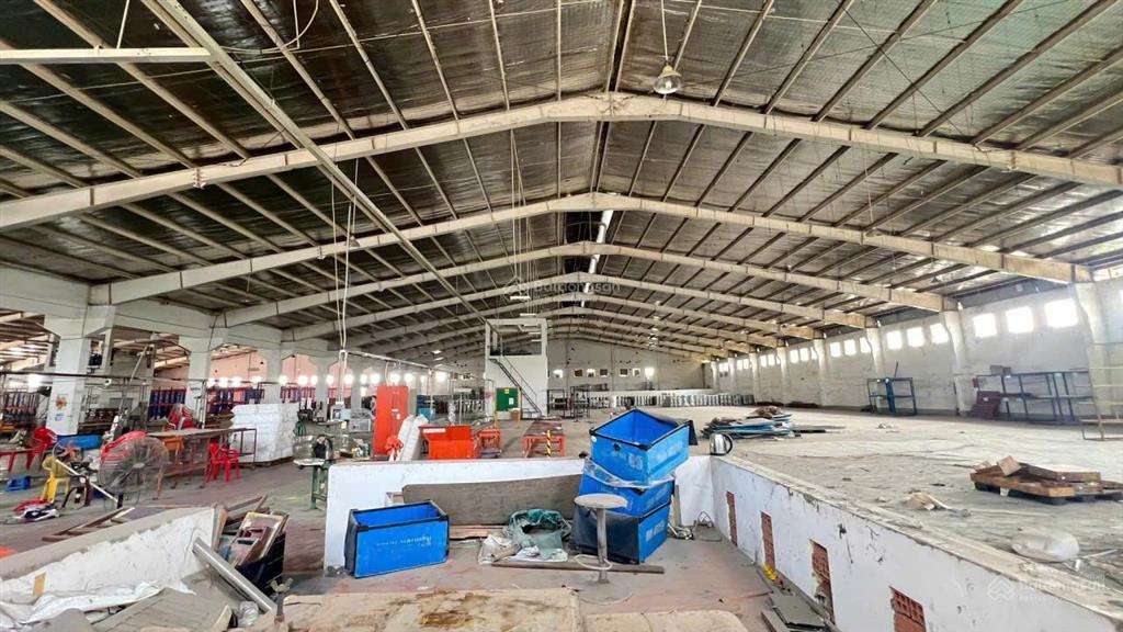Cho thuê kho siêu phẩm 7.500m2 trong kcn cát lái, p. cát lái, thủ đức