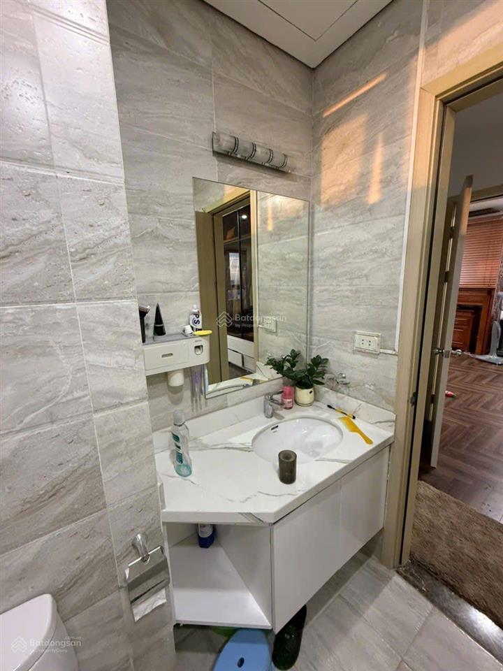Chính chủ bán căn hộ cao cấp eco life capitol 122m 3pn full nội thất 2 slot ô tô view đẹp