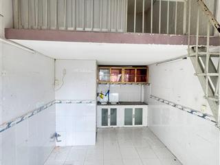 Bán nhà nhỏ 680 triệu, đúc lửng, bao sữa đẹp đường 4m, gần ủy ban phường tân thới hiệp quận 12