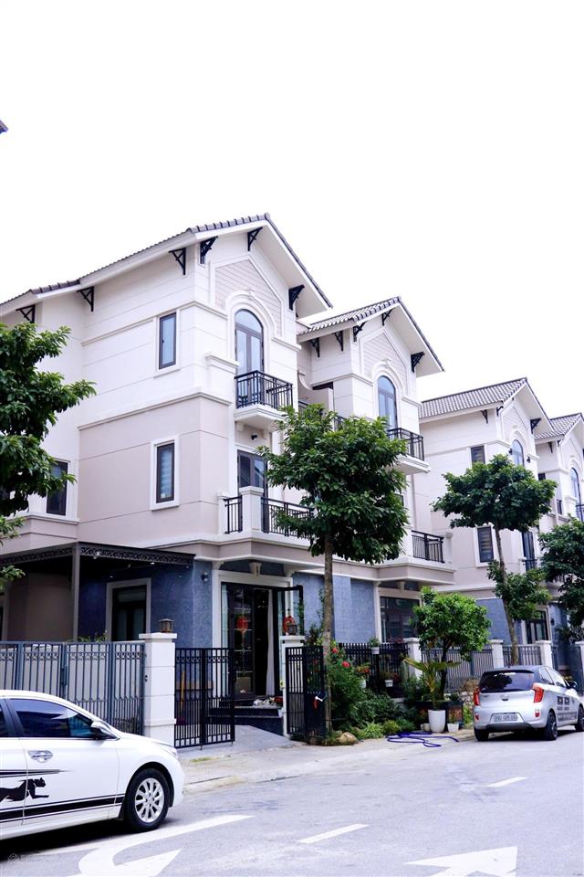 Biệt thự xanh 180m2 cạnh ngay cao tốc sân bay gia bình  hà nội, giá rẻ hơn thị trường 3 tỷ