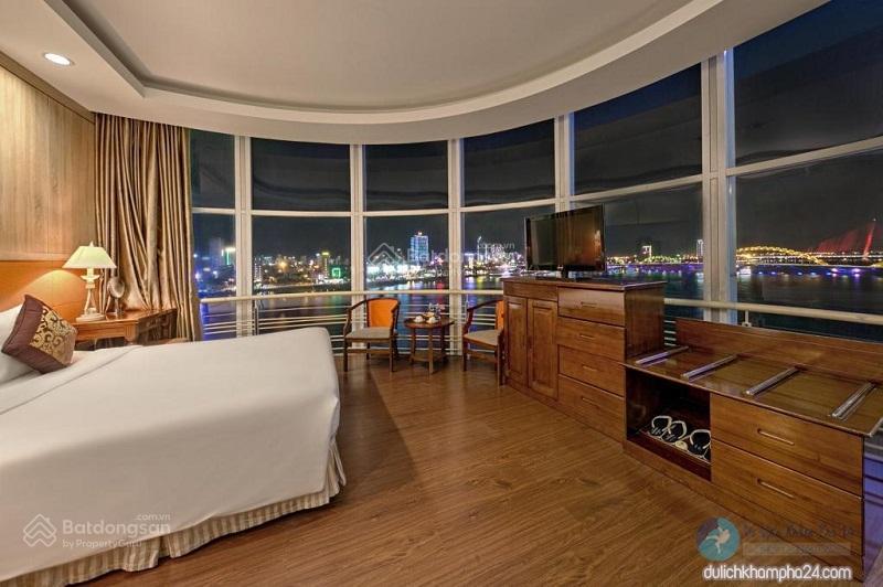 Cần tiền nên bán gấp vài căn hộ giá tốt view sông hàn, pháo hoa, bàn giao nội thất cao cấp