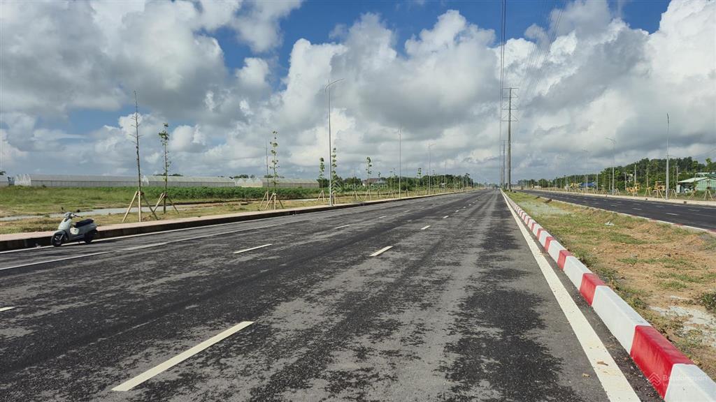 101m2 mặt tiền đường nguyễn ái quốc nối thẳng cổng sân bay long thành