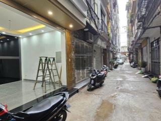 Chính chủ bán nhà 38m2 * 5t mới tại phố bạch đằng, hoàn kiếm, mặt ngõ ô tô, thang máy, hai thoáng