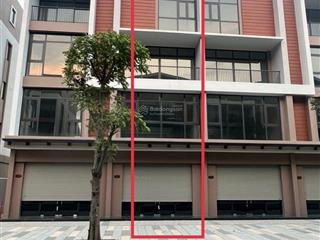 Hot! shop 2 mặt tiền 100m2 phân khu ánh dương đối diện cụm 43 tòa chung cư   0978 585 ***