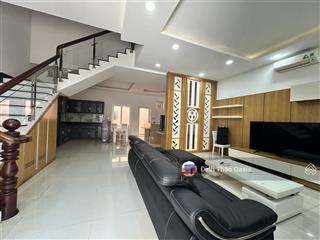 Cần bán biệt thự 7m hướng tây nhà đẹp, chất lượng đang cho thuê 19 triệu/tháng tại oasis, vsip 1