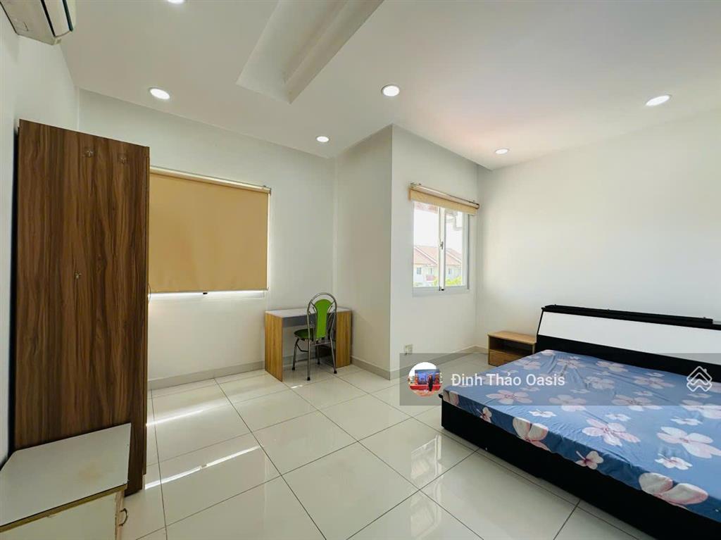 Chủ kẹt tiền bán lỗ căn biệt thự 150m2 đang sẵn doanh thu tại oasis, kế siêu thị aeon mall bd