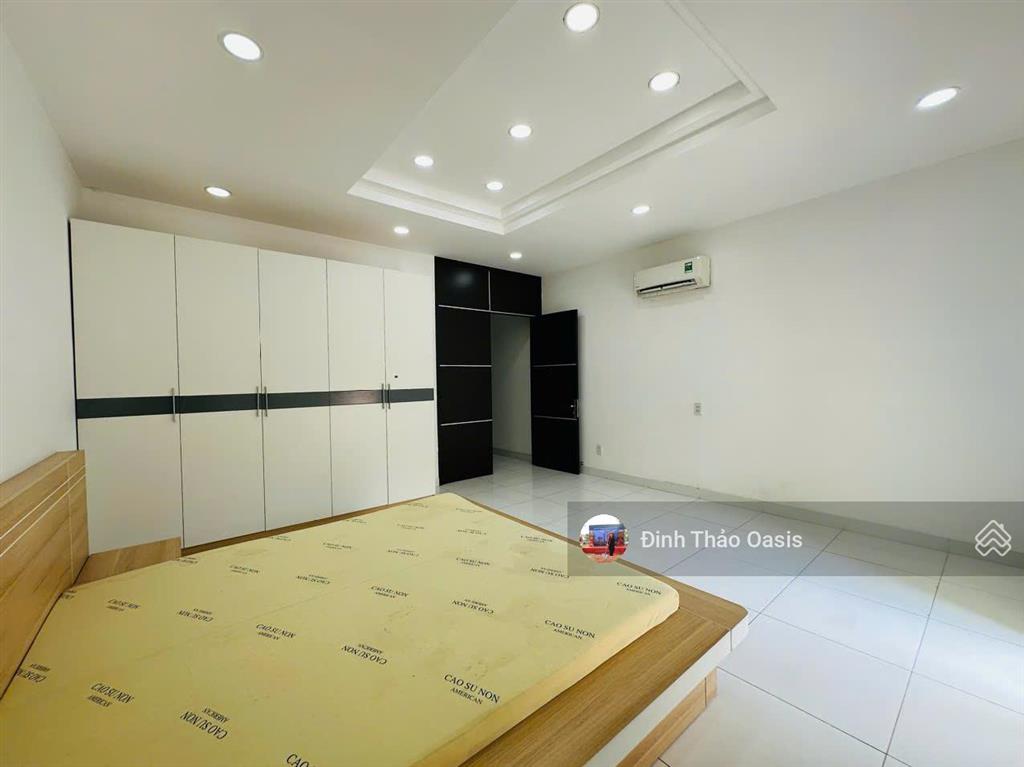 Chủ kẹt tiền bán lỗ căn biệt thự 150m2 đang sẵn doanh thu tại oasis, kế siêu thị aeon mall bd