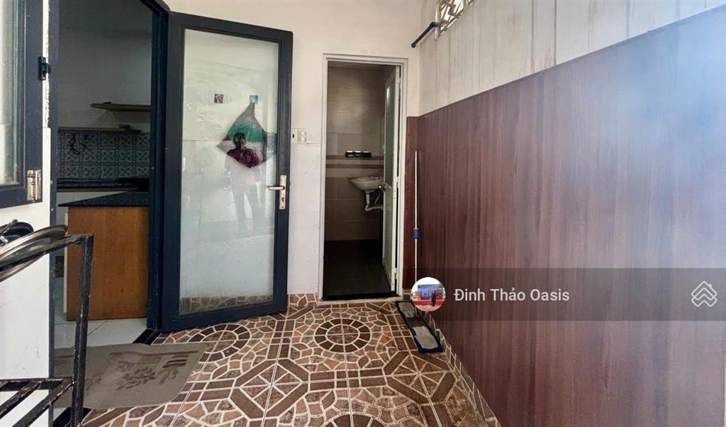 Chủ hạ giá bán nhà phố 85m2 hoàn thiện đẹp giá siêu tốt tại oasis city gần trường đại học việt đức