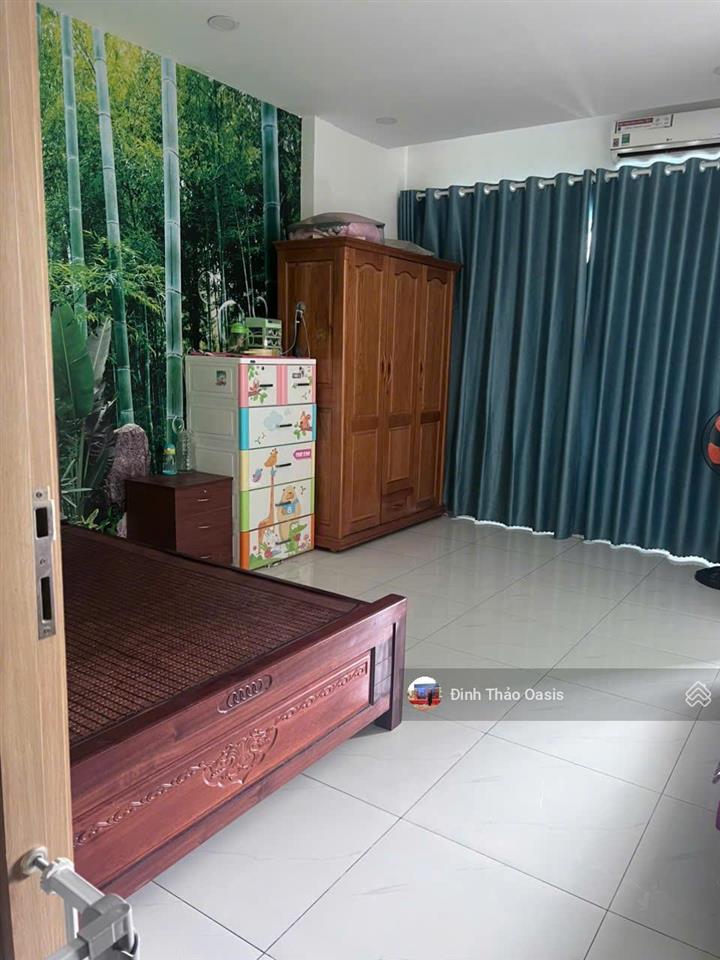 Chủ hạ giá bán nhà phố 85m2 hoàn thiện đẹp giá siêu tốt tại oasis city gần trường đại học việt đức