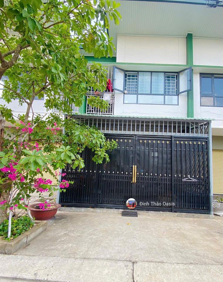Chủ hạ giá bán nhà phố 85m2 hoàn thiện đẹp giá siêu tốt tại oasis city gần trường đại học việt đức