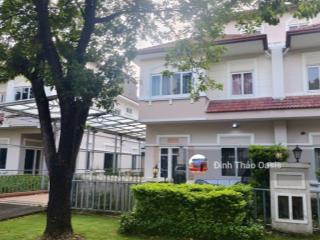 Chủ về đài loan cần bán căn nhà tâm huyết đẹp gần công viên the oasis 1, thuận an