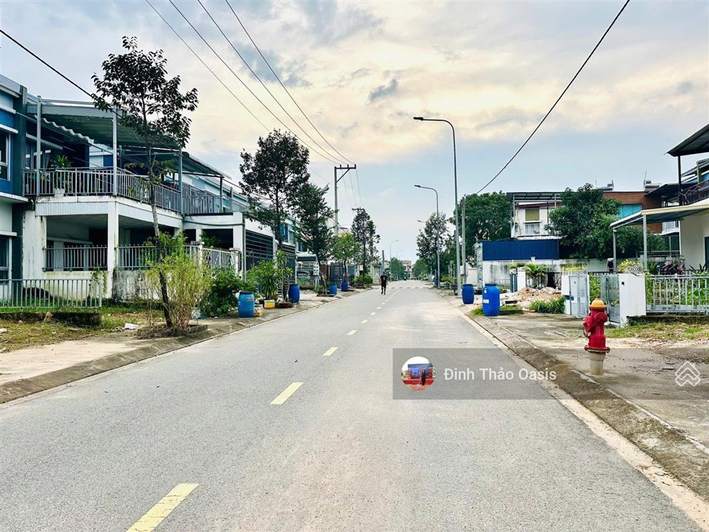 Còn sót lại 1 căn biệt thự 80m2 tại khu đô thị oasis city giá chỉ 1,55 tỷ có hỗ trợ vay ngân hàng