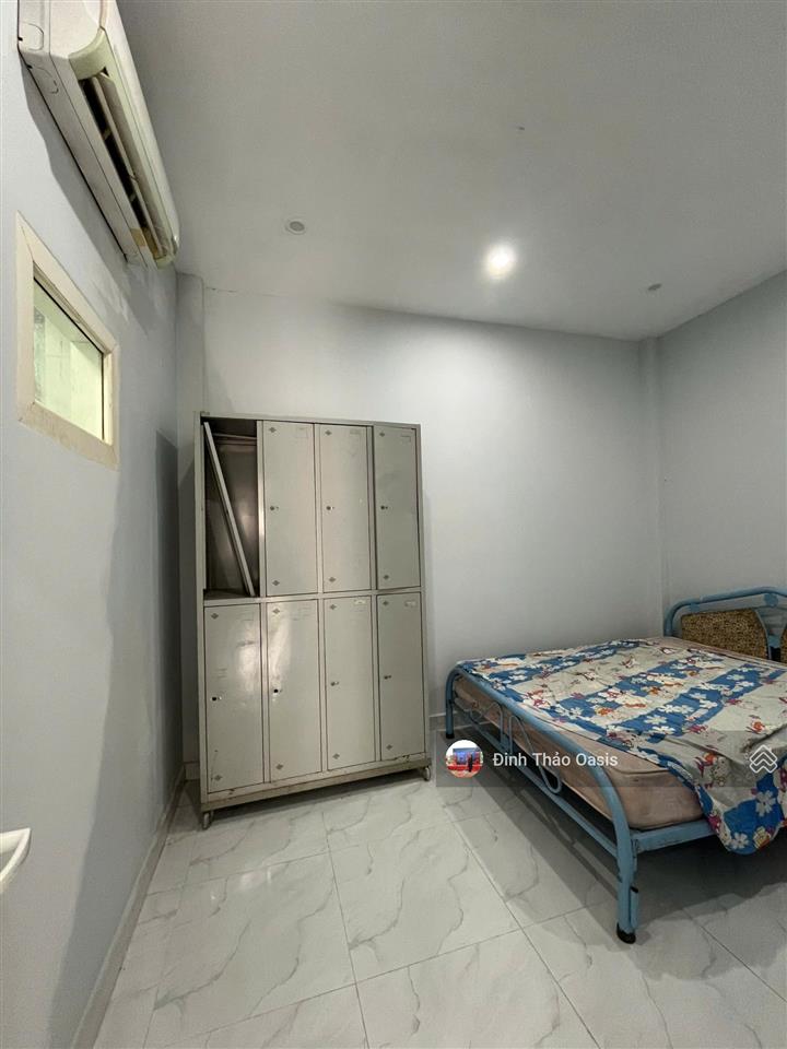 Chủ kẹt tiền cần bán gấp biệt thự oasis city hoàn thiện sẵn diện tích 95,2m2 giá rẻ bất ngờ
