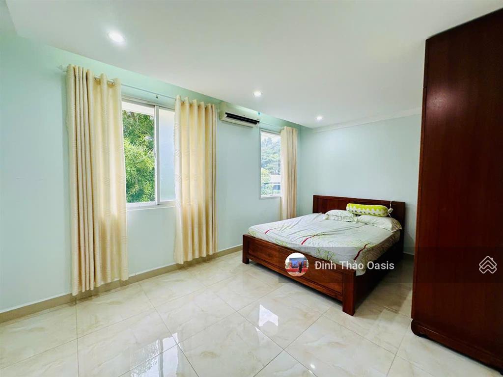 Chính chủ cần bán biệt thự 150m2 đang cho thuê 18 triệu/tháng tại oasis, thuận an, bd