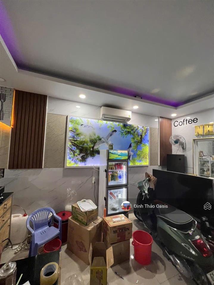 Chủ kẹt tiền cần bán gấp nhà phố đang có doanh thu 16 triệu giá chỉ hơn 7 tỷ tại d33, vsip1