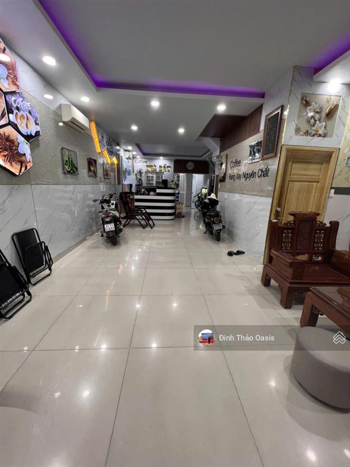 Chủ kẹt tiền cần bán gấp nhà phố đang có doanh thu 16 triệu giá chỉ hơn 7 tỷ tại d33, vsip1