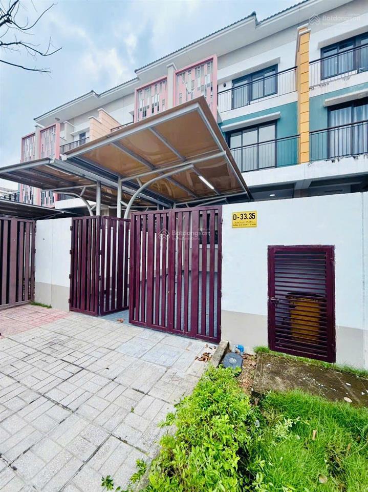 Chính chủ cho thuê biệt thự 4pn4wc, nhà mới 100% tại sun casa central, vsip 2.  0986 196 ***