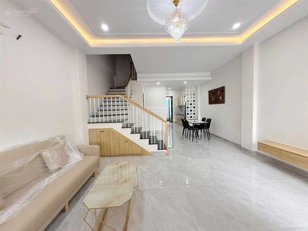 Chính chủ cho thuê biệt thự 4pn4wc, nhà mới 100% tại sun casa central, vsip 2.  0986 196 ***