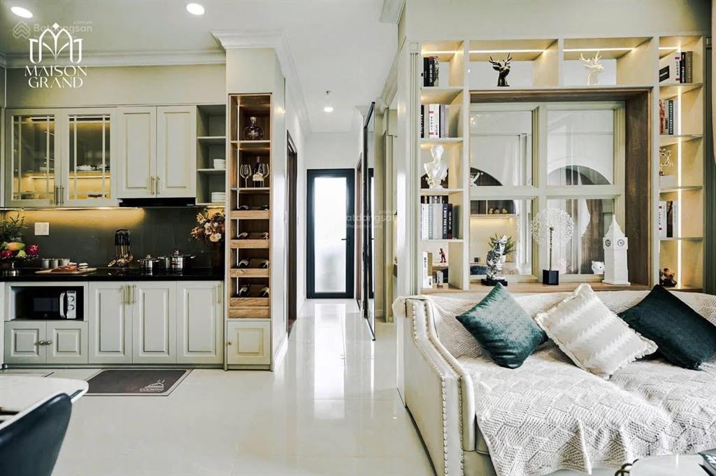 Chuyển nhượng căn maison grand 65m2  2pn, 2wc tầng cao  giá 2.270 tỷ (102%) bao thuế phí sang tên