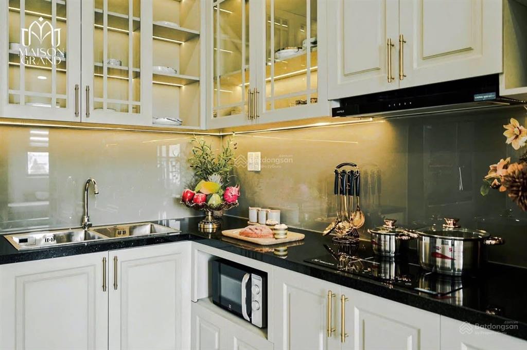 Chuyển nhượng căn maison grand 65m2  2pn, 2wc tầng cao  giá 2.270 tỷ (102%) bao thuế phí sang tên