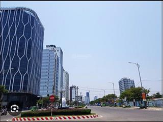 Bán lô đất biển mỹ khê 2 mặt tiền dt 168m2 ngang 7m dài 24m giá 36 tỷ