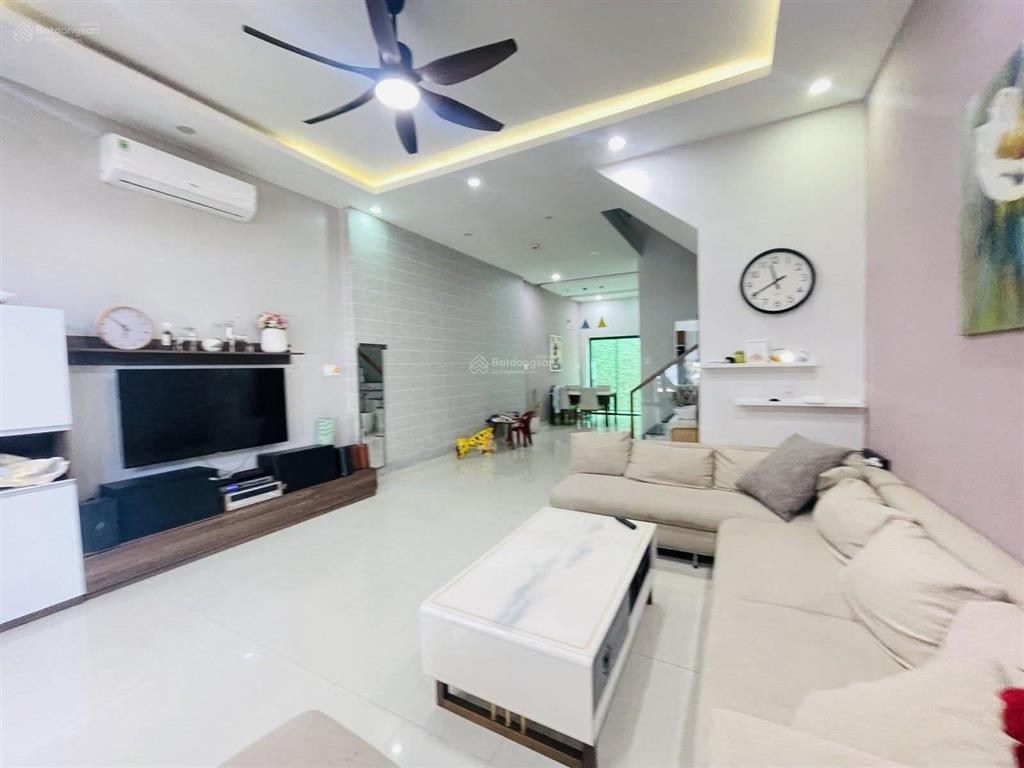 Bán nhà 2 tầng sơn trà, đường thế lữ, dt 110 m2, ngang 5m dài 22m
