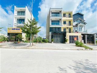 Cần tiền bán nhanh nền đất 130m2 kdc tên lửa 2 tân đô. thương lượng mạnh cho khách thiện chí.