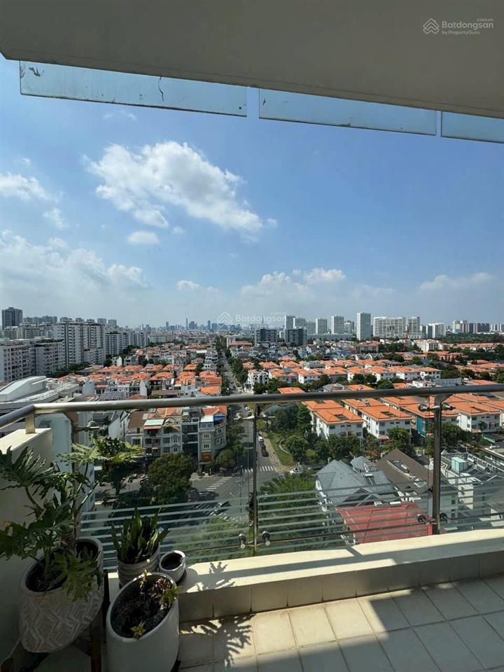 Cần tiền bán gấp căn hộ cao cấp grand view phú mỹ hưng quận 7 giá 10 tỷ