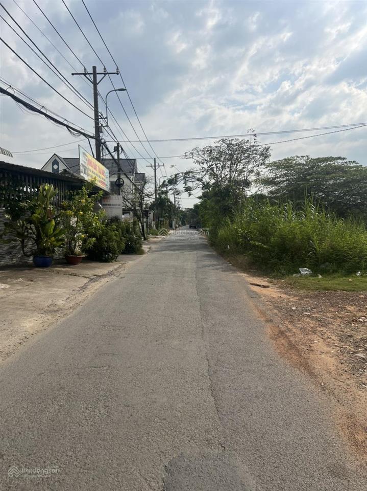 Đất mặt tiền đường 6d, bình chánh. 7.450m2 80m x 70 giá 16tr/m2