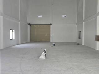 Cho thuê xưởng mặt tiền kênh a. ngang 45m x 65m giá 85 tr/ tháng