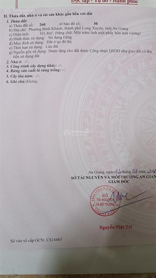 Giảm 500tr cần bán gấp nhà tp long xuyên 5mx20m