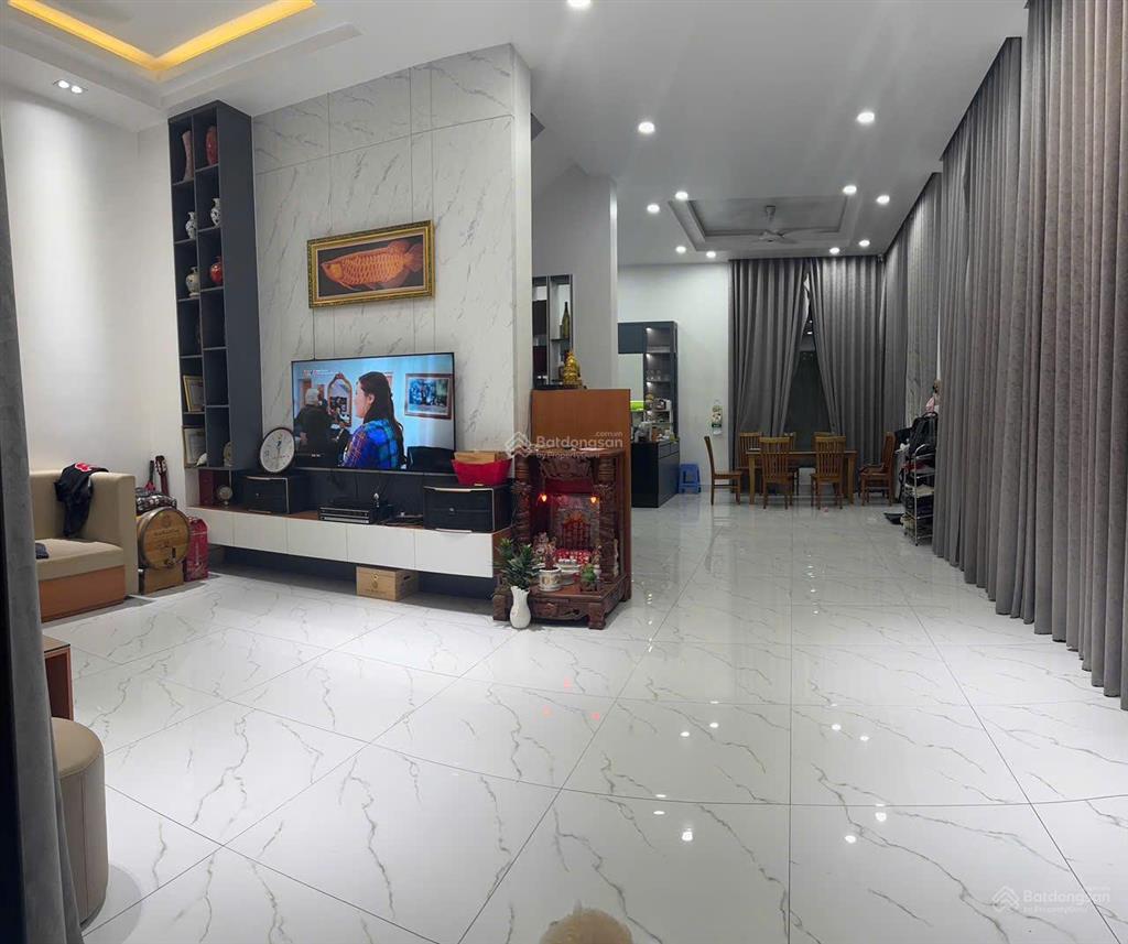 Bán nhà 4 tầng góc 2 mặt tiền đường 16m |dtsd 385m2| gần sông công viên đặng thùy trâm bình lợi qbt