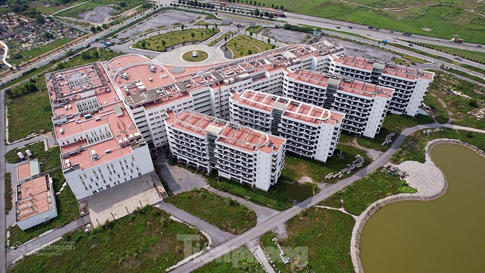 Chính chủ bán đất bệnh viện bạch mai 2, diện tích 120m2 mặt tiền 8m cổng phụ bệnh viện, giá 52tr/m2